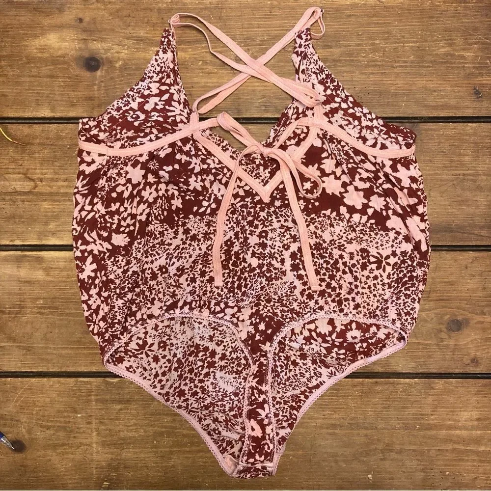 Free People Intimately Red Be Kind Bodysuit Size Medium Pink Floral Ties NWOT